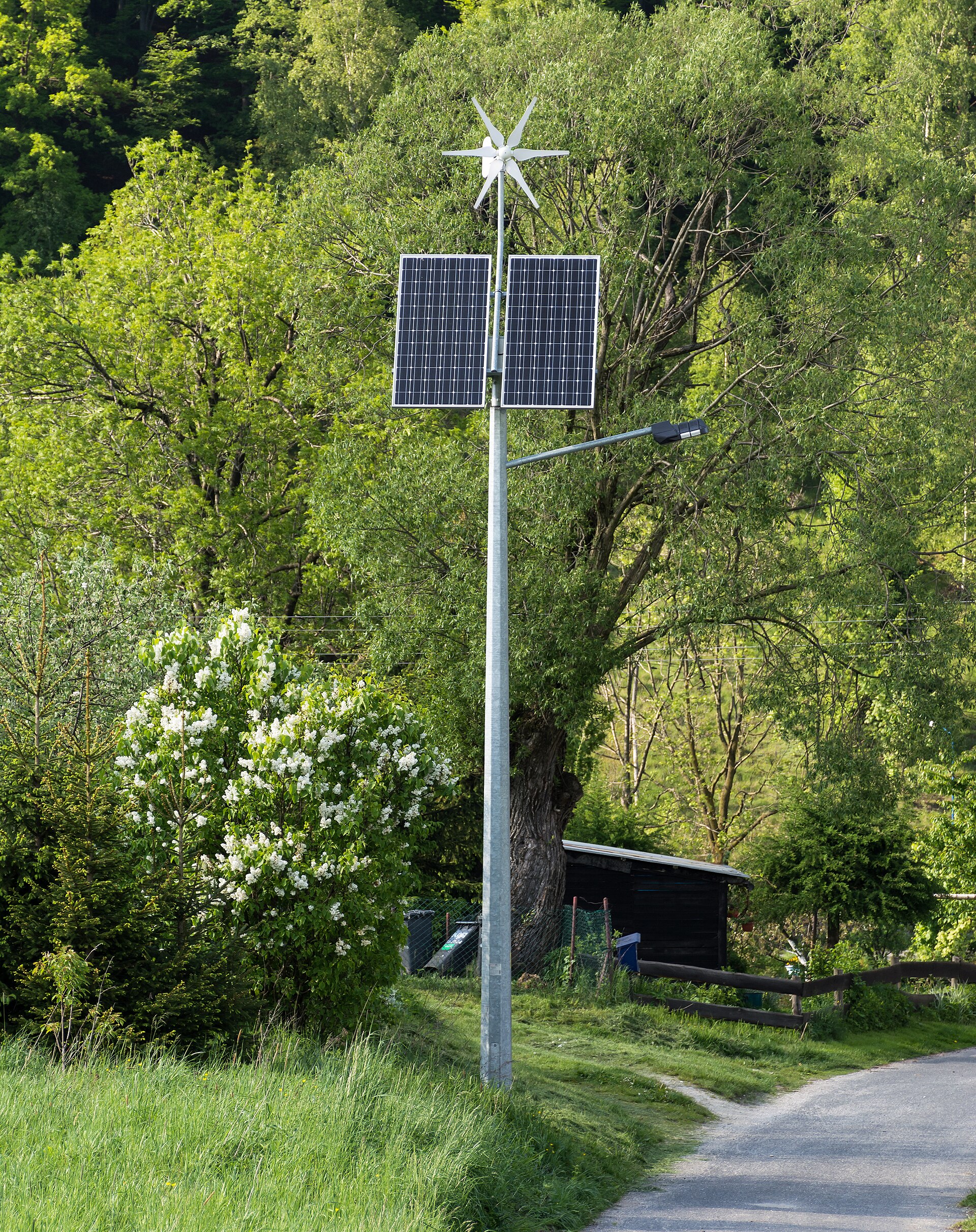 Solar High Mast — image 1